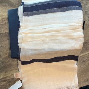 NWT Brooks Brothers Blue and White Scarf